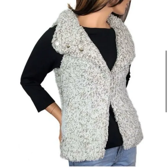 Anthropologie Dylan True Grit Frosty Tip Cozy Sherpa Fleece Vest