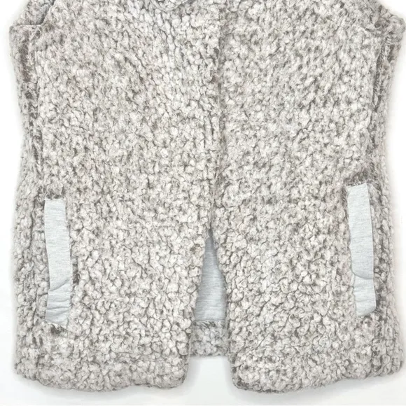 Anthropologie Dylan True Grit Frosty Tip Cozy Sherpa Fleece Vest