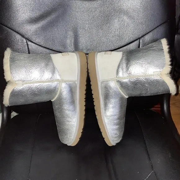 Authentic UGG Metallic Silver Leather &amp; Suede Shearling Boots