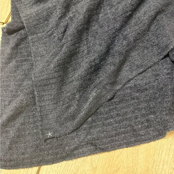 Barefoot Dreams Cozychic Lite Wide Rib Travel Wrap
