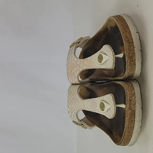Birkenstock Gizeh Animal Print Women’s Sandals