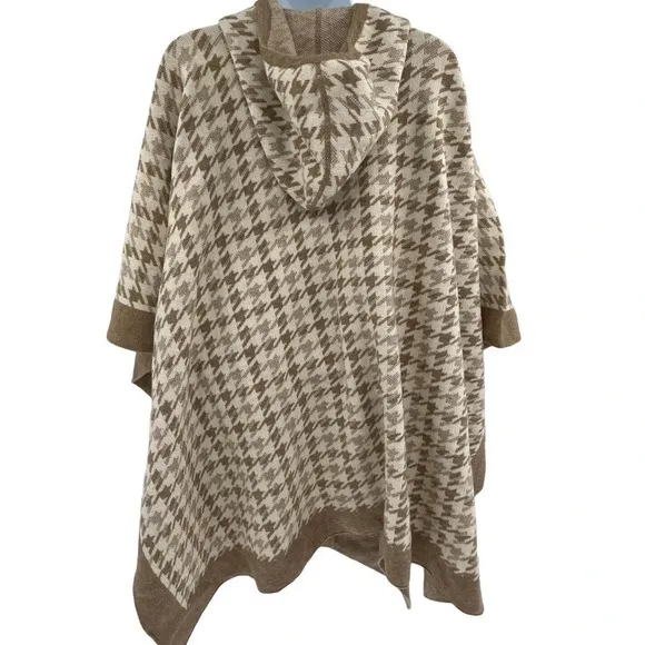 Coco   Carmen Brina Hooded Drawstring Pullover Knit Poncho Carmel Cream One Size