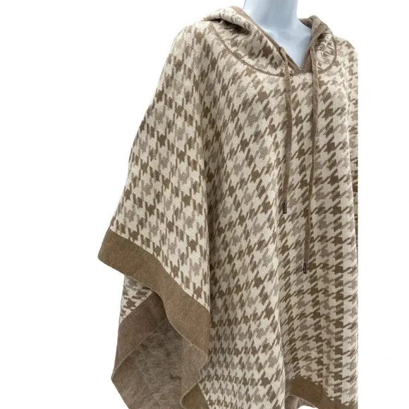 Coco   Carmen Brina Hooded Drawstring Pullover Knit Poncho Carmel Cream One Size
