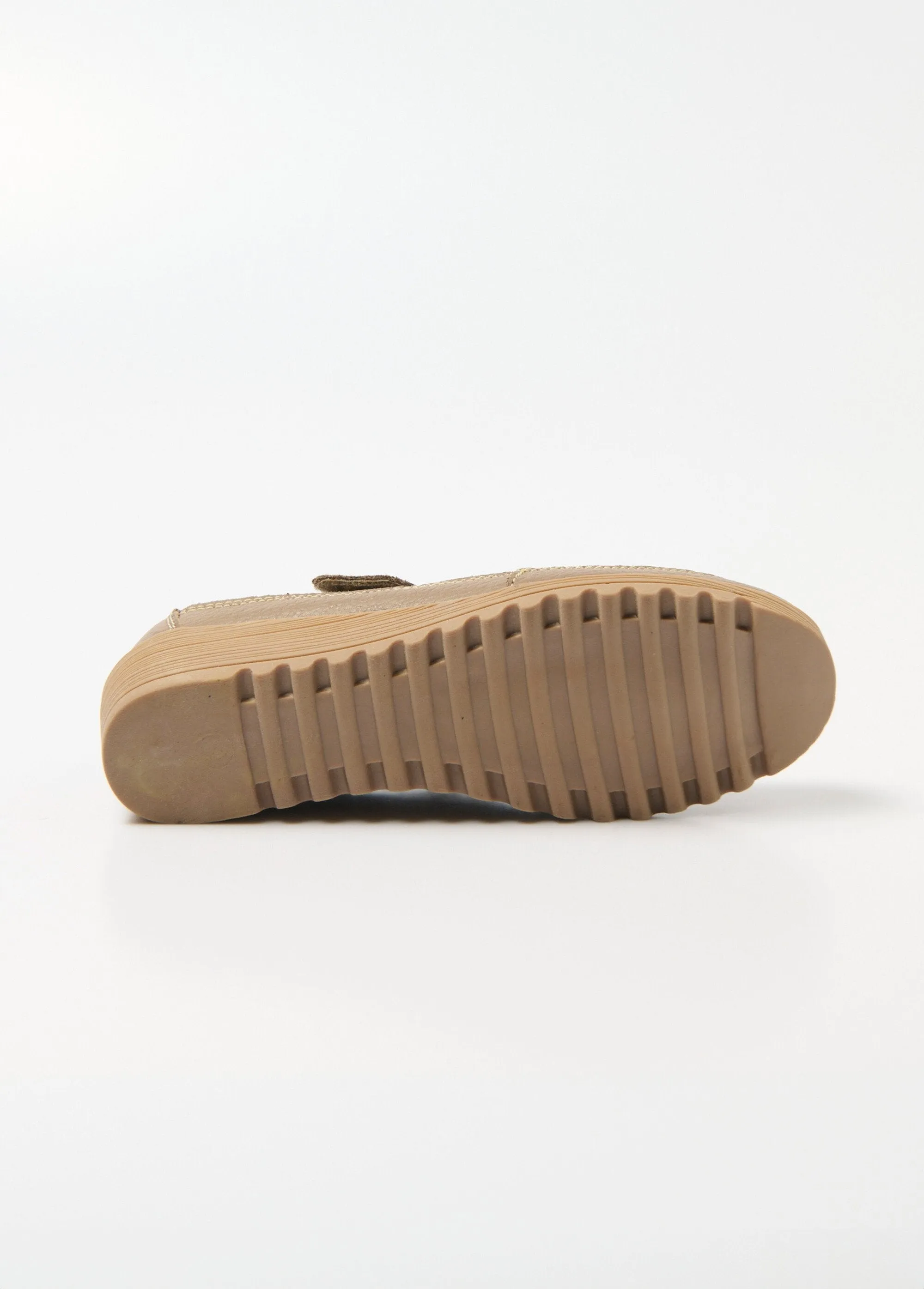 Comfort width Velcro sandals