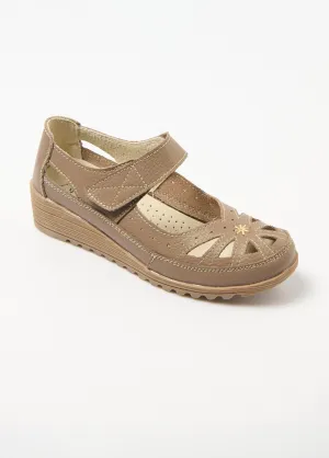 Comfort width Velcro sandals