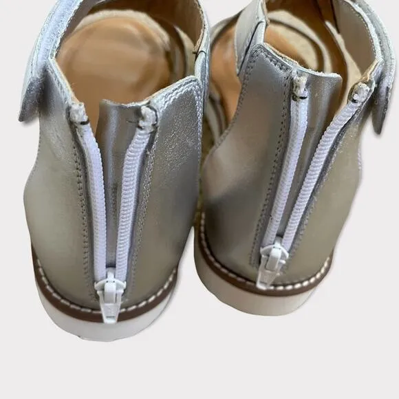 Hush Puppies Briard X Back Zip, Silver Metallic Leather Sandals Size 11