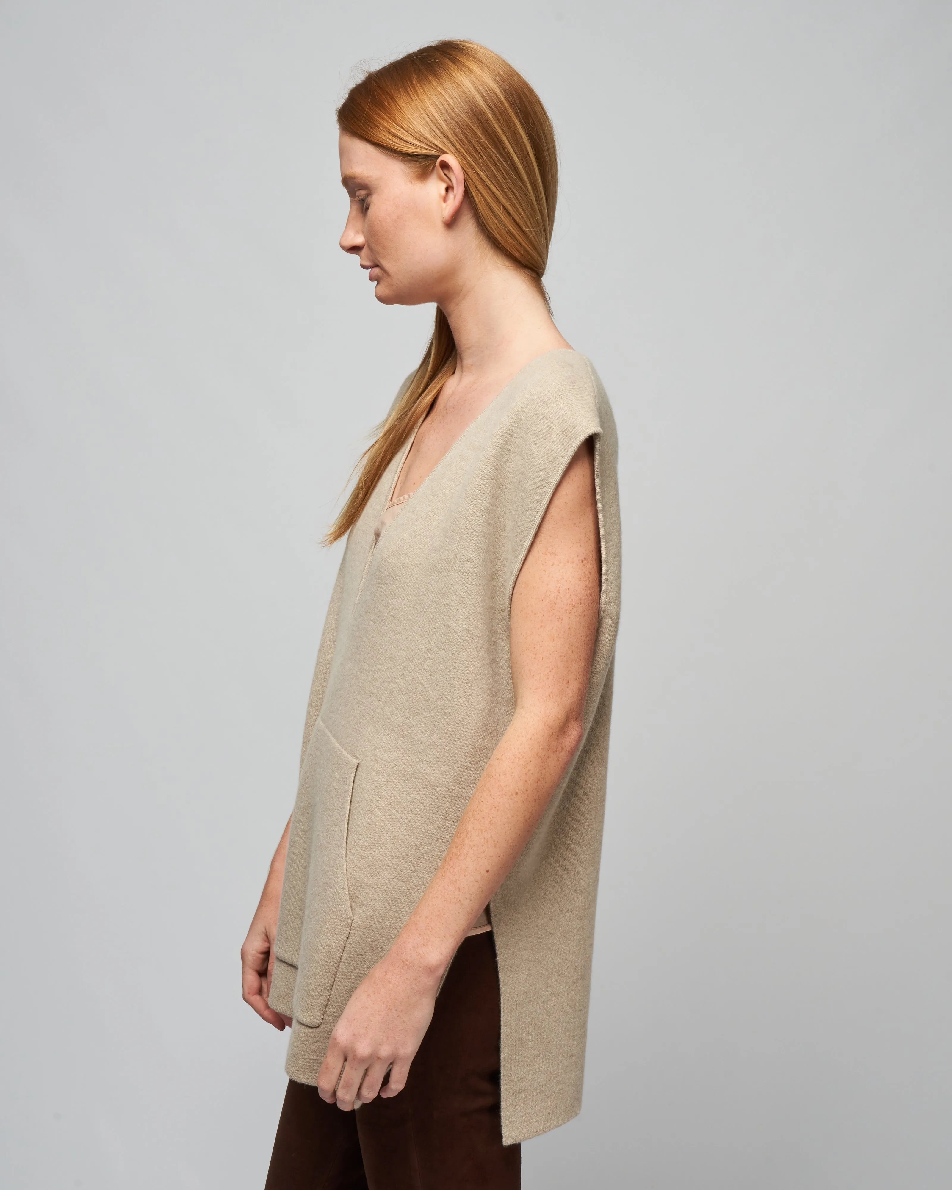 jennifer vest - sand