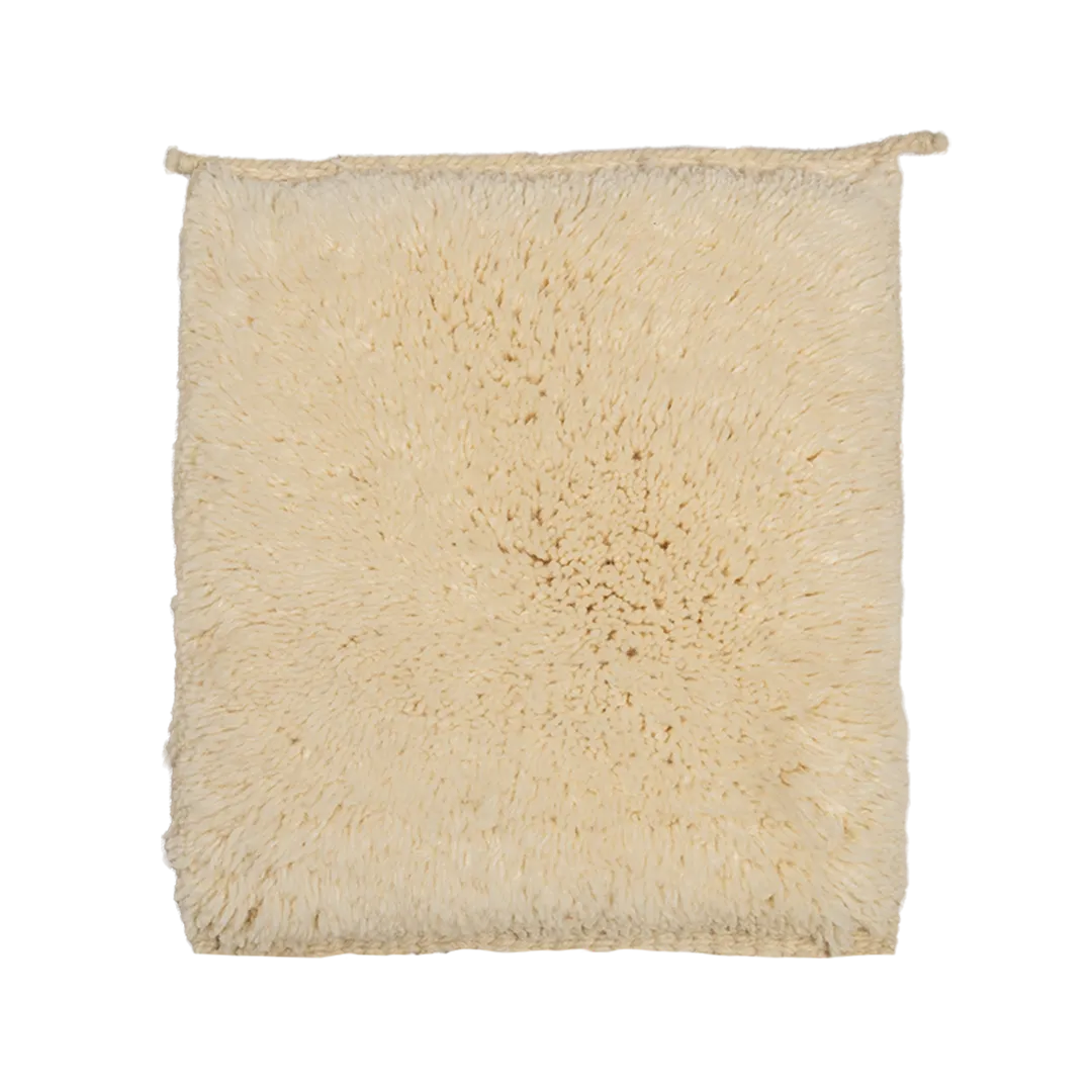 Medium-to-High Hand-Knot | Pile Sample