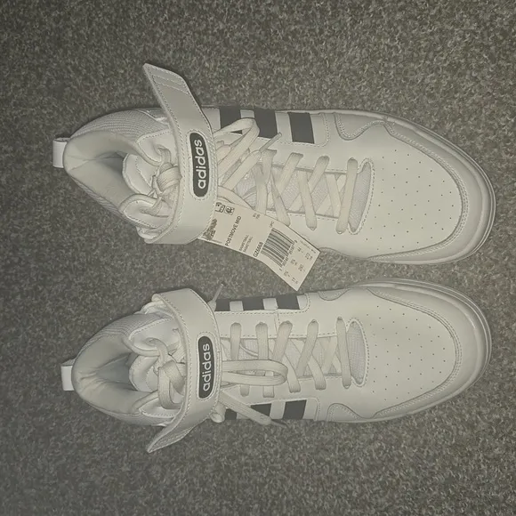 New Adidas Postmove Mid size 11 women's