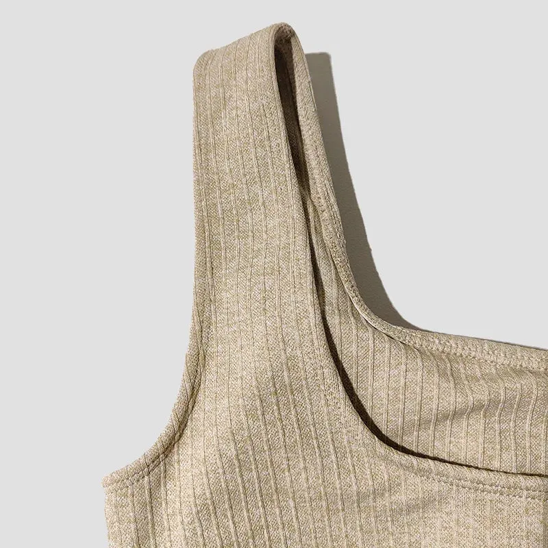 NEW Seamless Medium Support Sports Bra for Active Women, Sz L