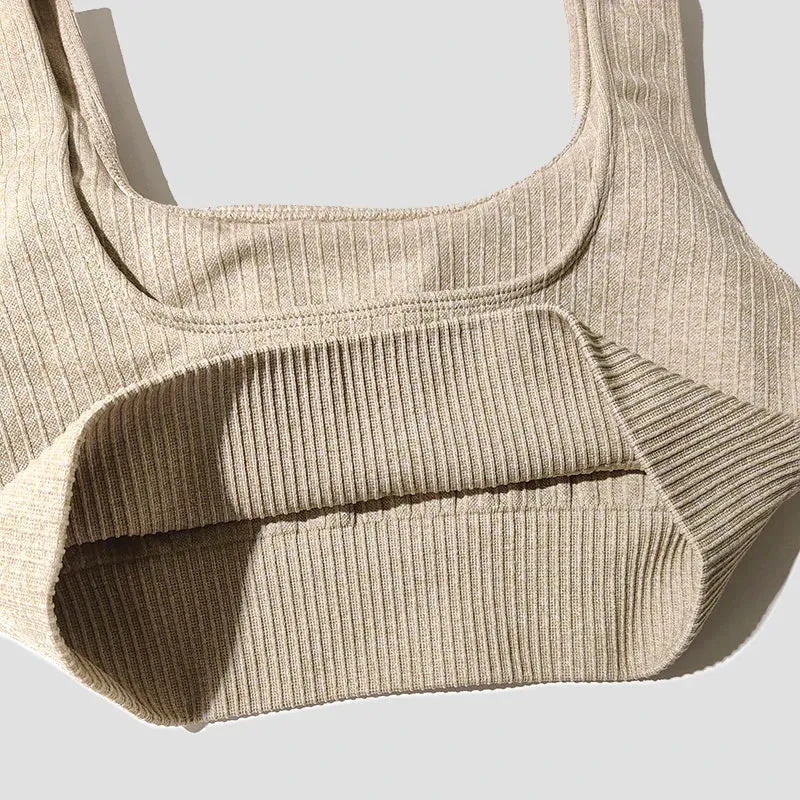 NEW Seamless Medium Support Sports Bra for Active Women, Sz L