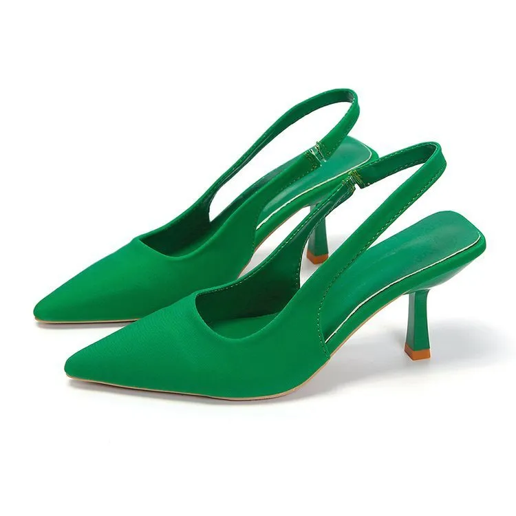 Pointura Closed Toe Pumps