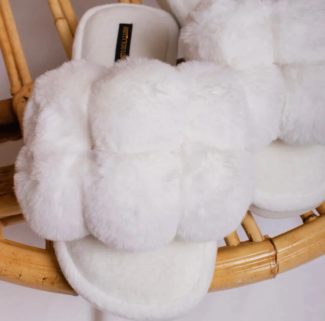 Pom Pom Slippers