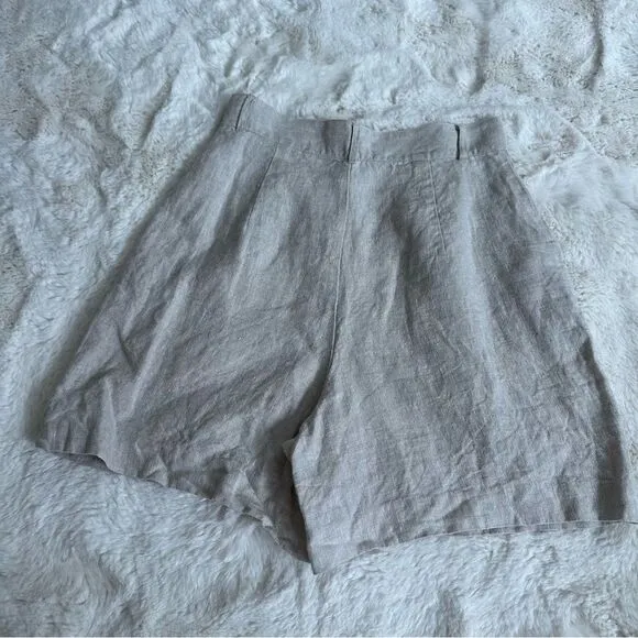 Reformation 100% Linen Bello Pleated high rise Shorts in Oatmeal