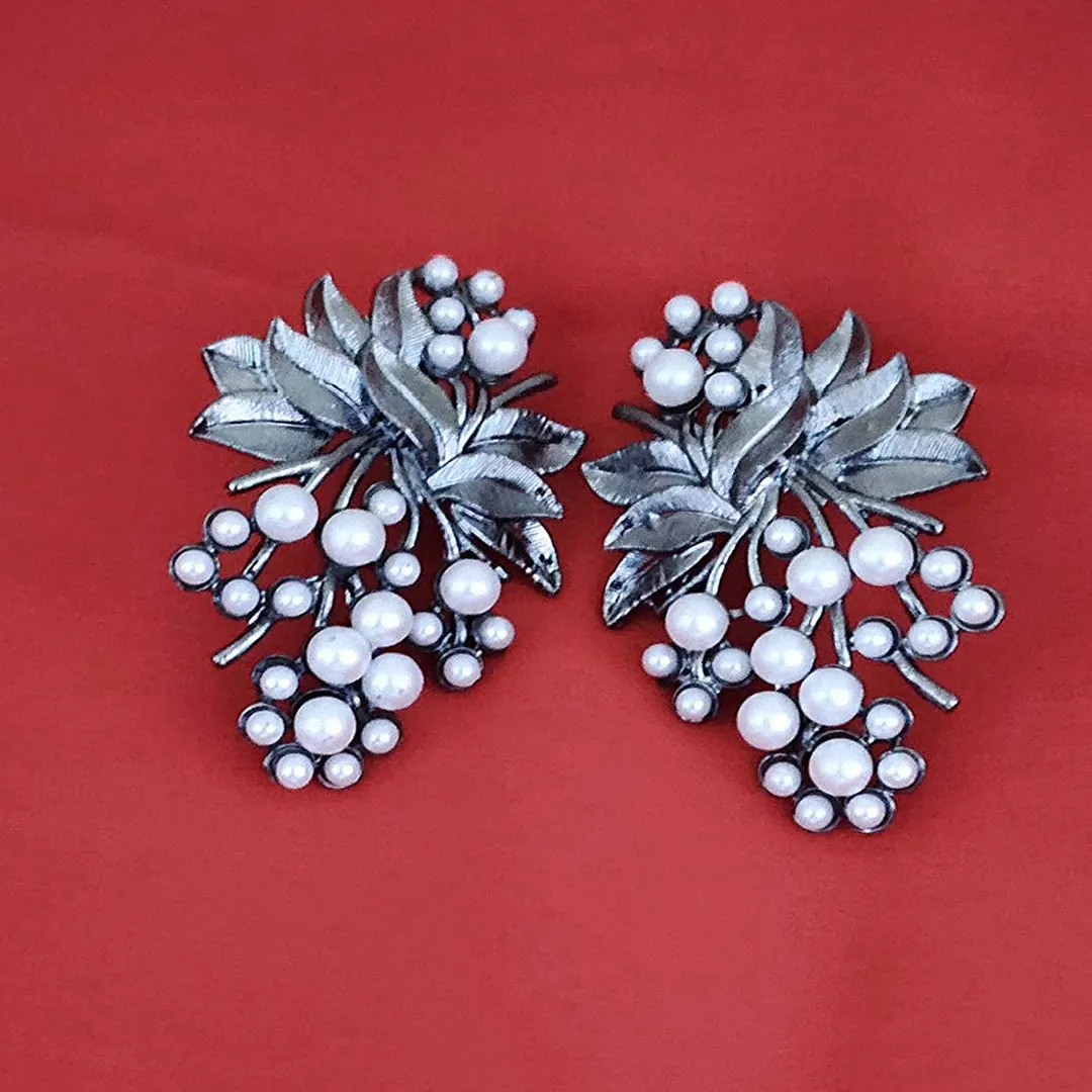 Silver Flower Pearl Stud Earrings