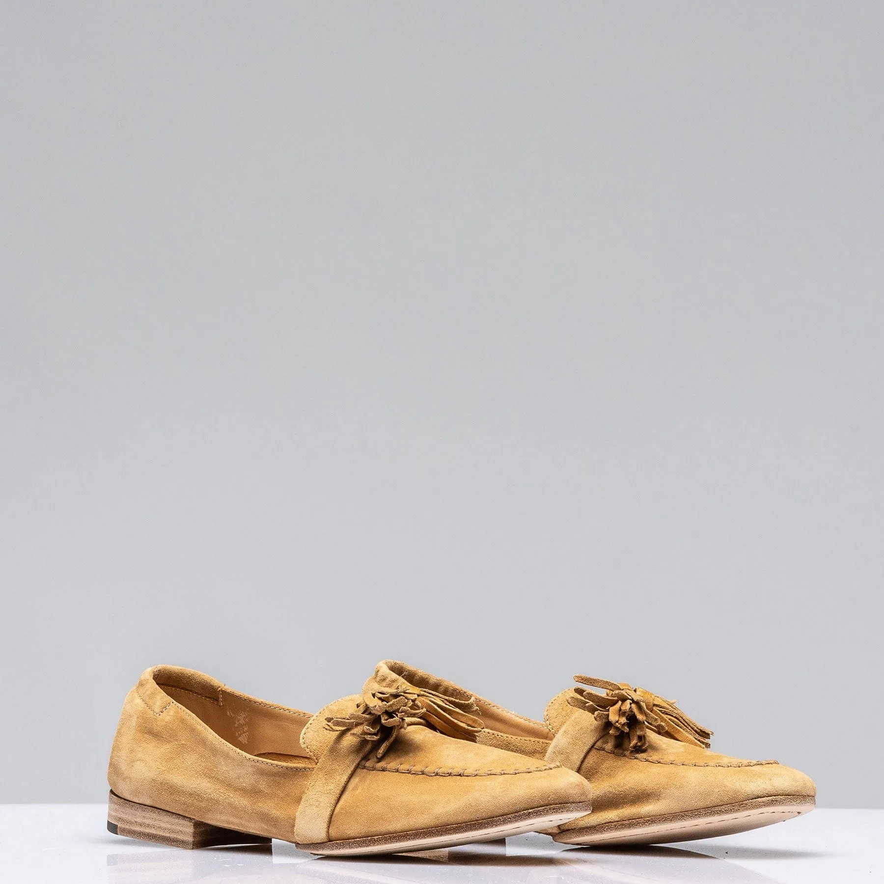 Tassel Flat In Tobacco