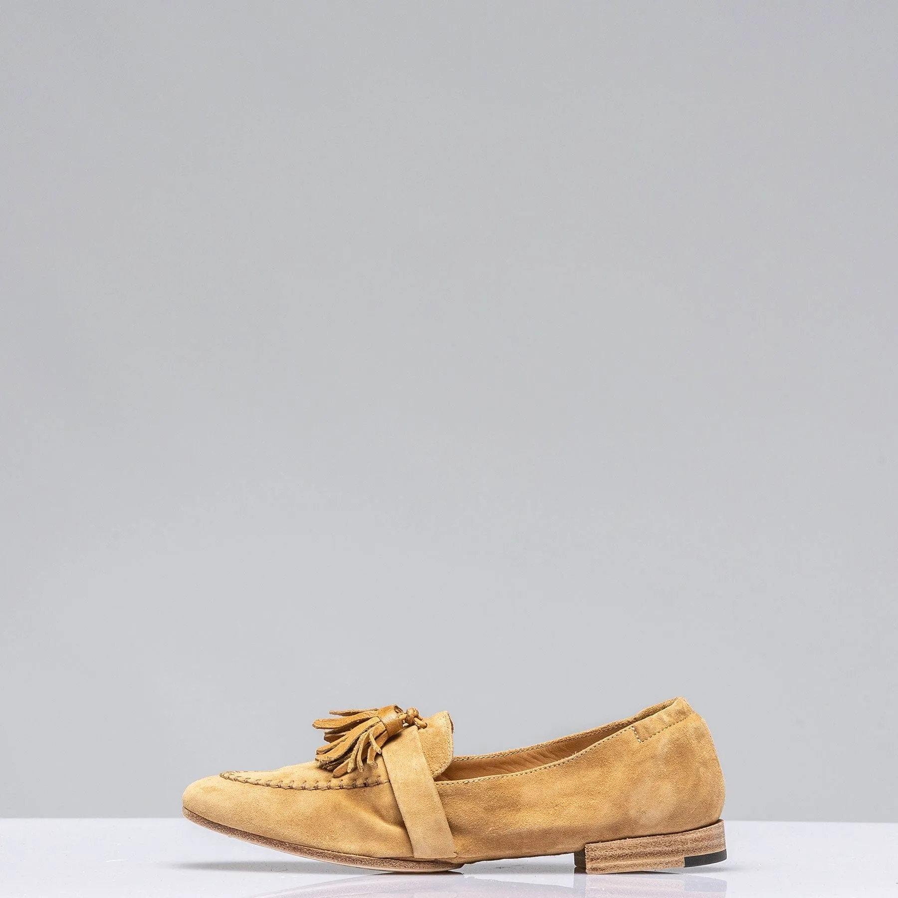 Tassel Flat In Tobacco