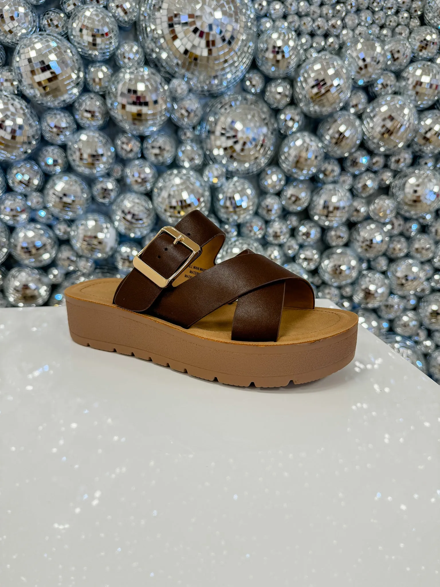 The Wren Sandals