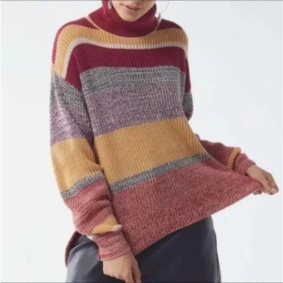 Urban Outfitters Jodie Comer FREE GUY StripeD Chunky Knit Turtleneck Sweater SM
