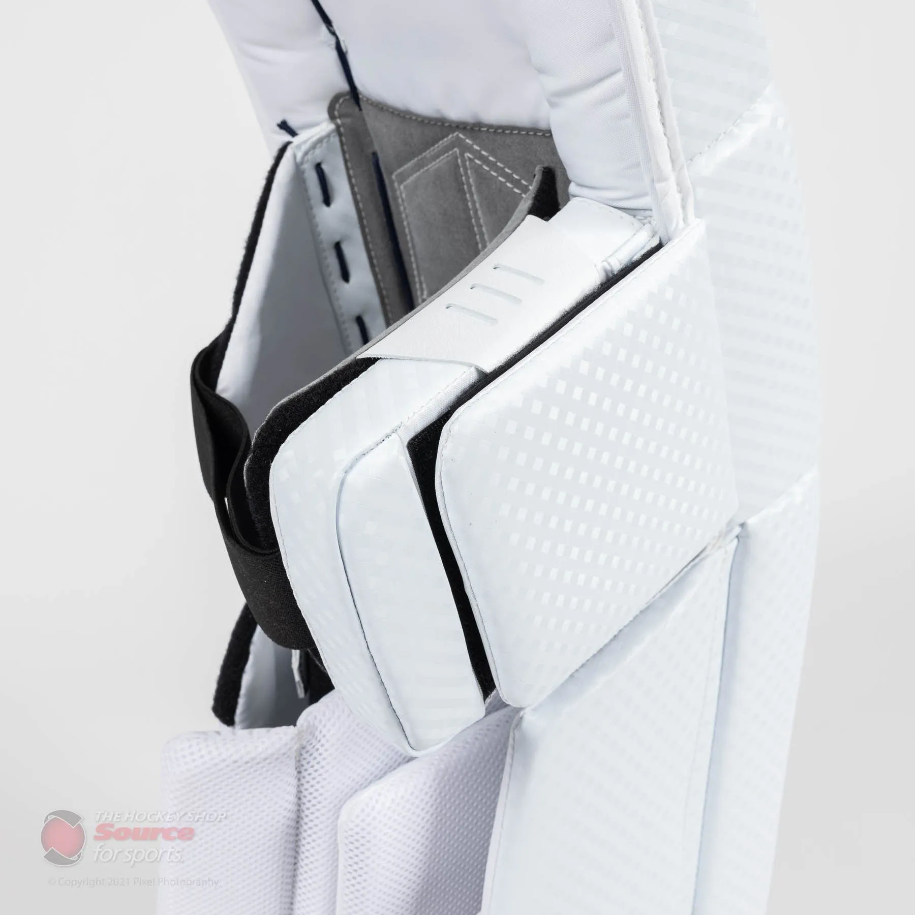 Vaughn Velocity V9 Pro Carbon Senior Goalie Leg Pads - Swirl Graphic
