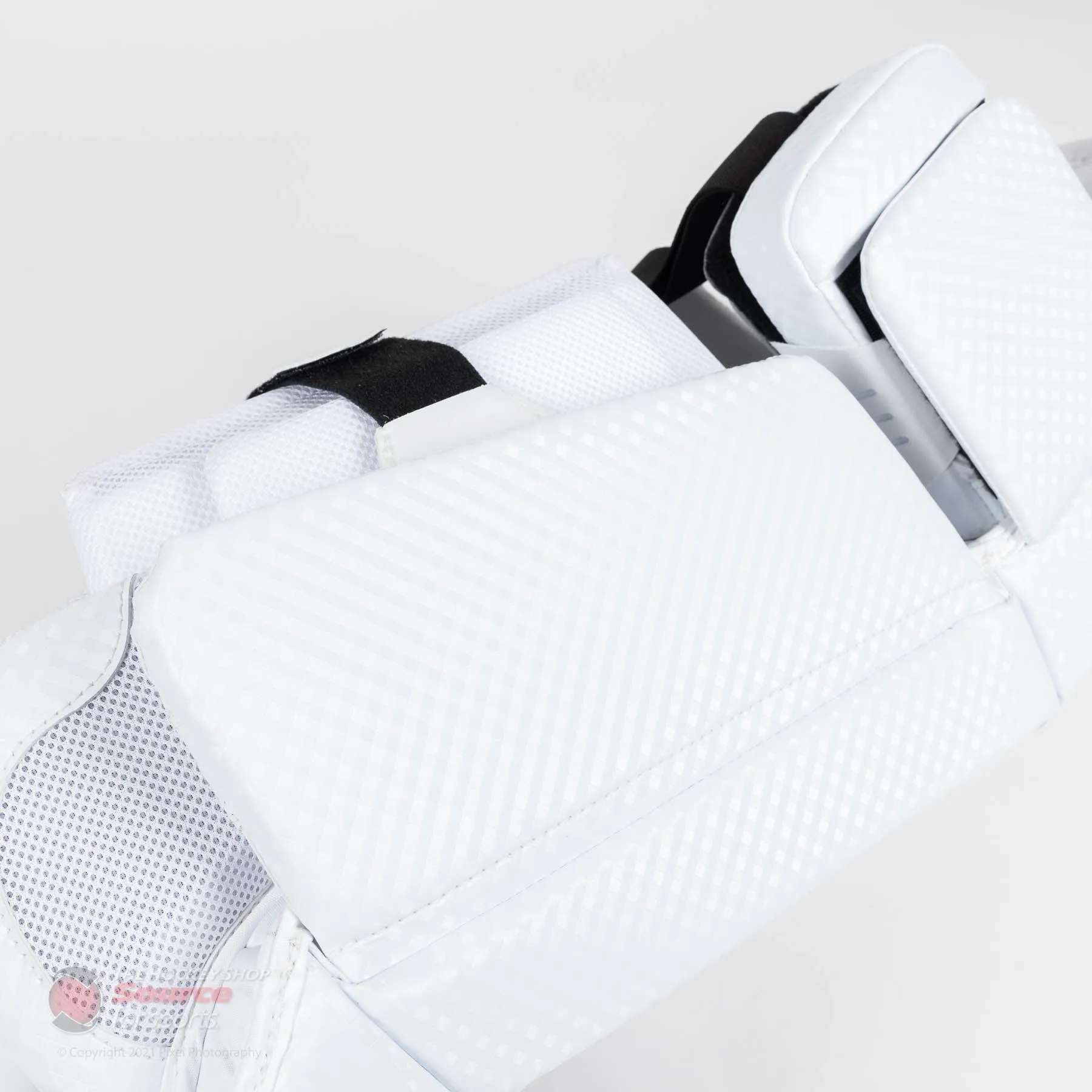 Vaughn Velocity V9 Pro Carbon Senior Goalie Leg Pads - Swirl Graphic