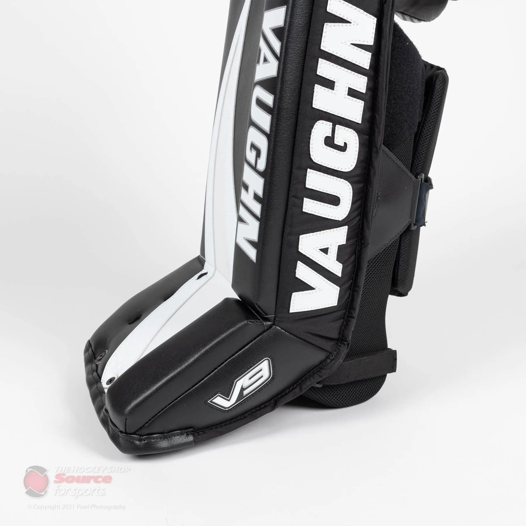 Vaughn Velocity V9 Pro Carbon Senior Goalie Leg Pads - Swirl Graphic