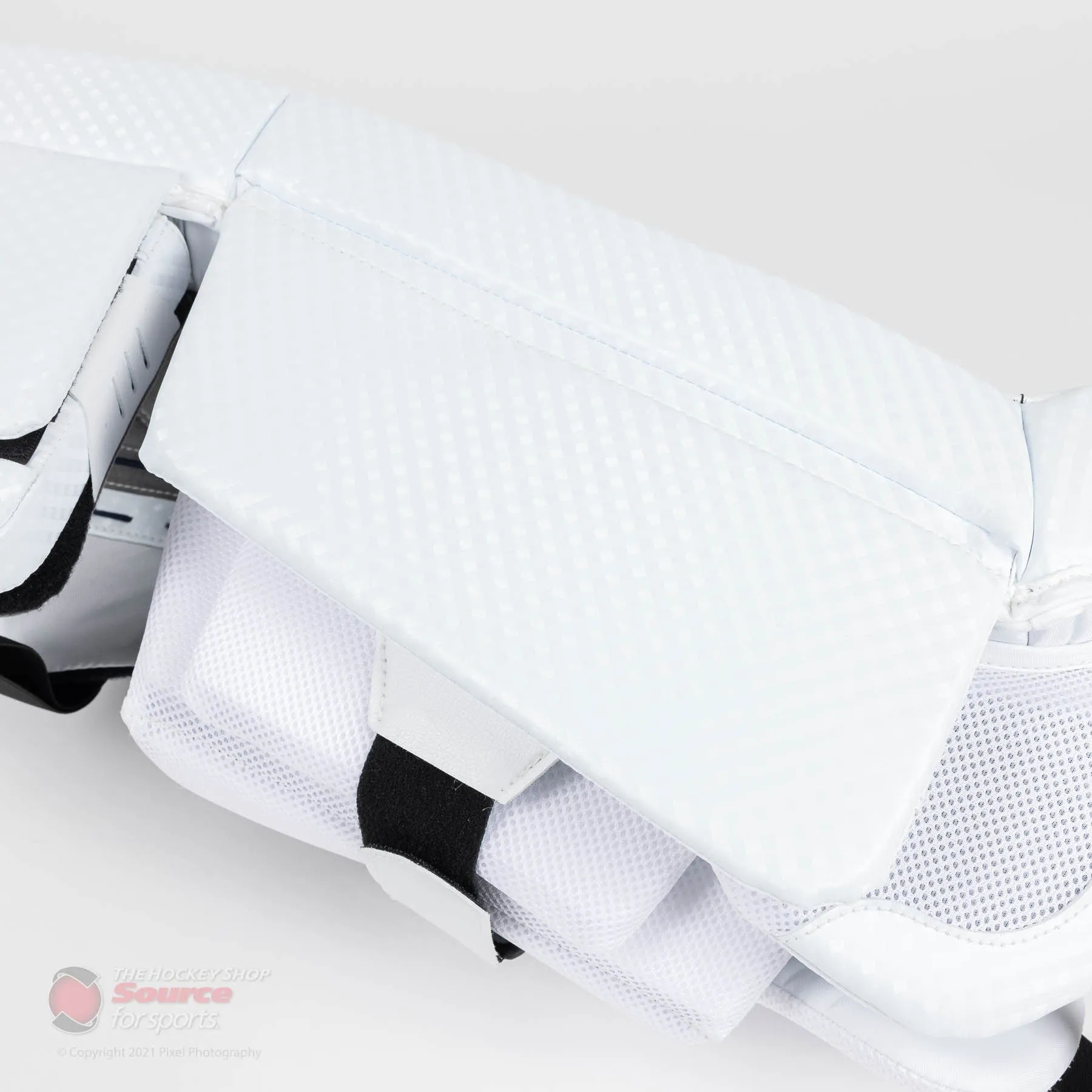Vaughn Velocity V9 Pro Carbon Senior Goalie Leg Pads - Swirl Graphic
