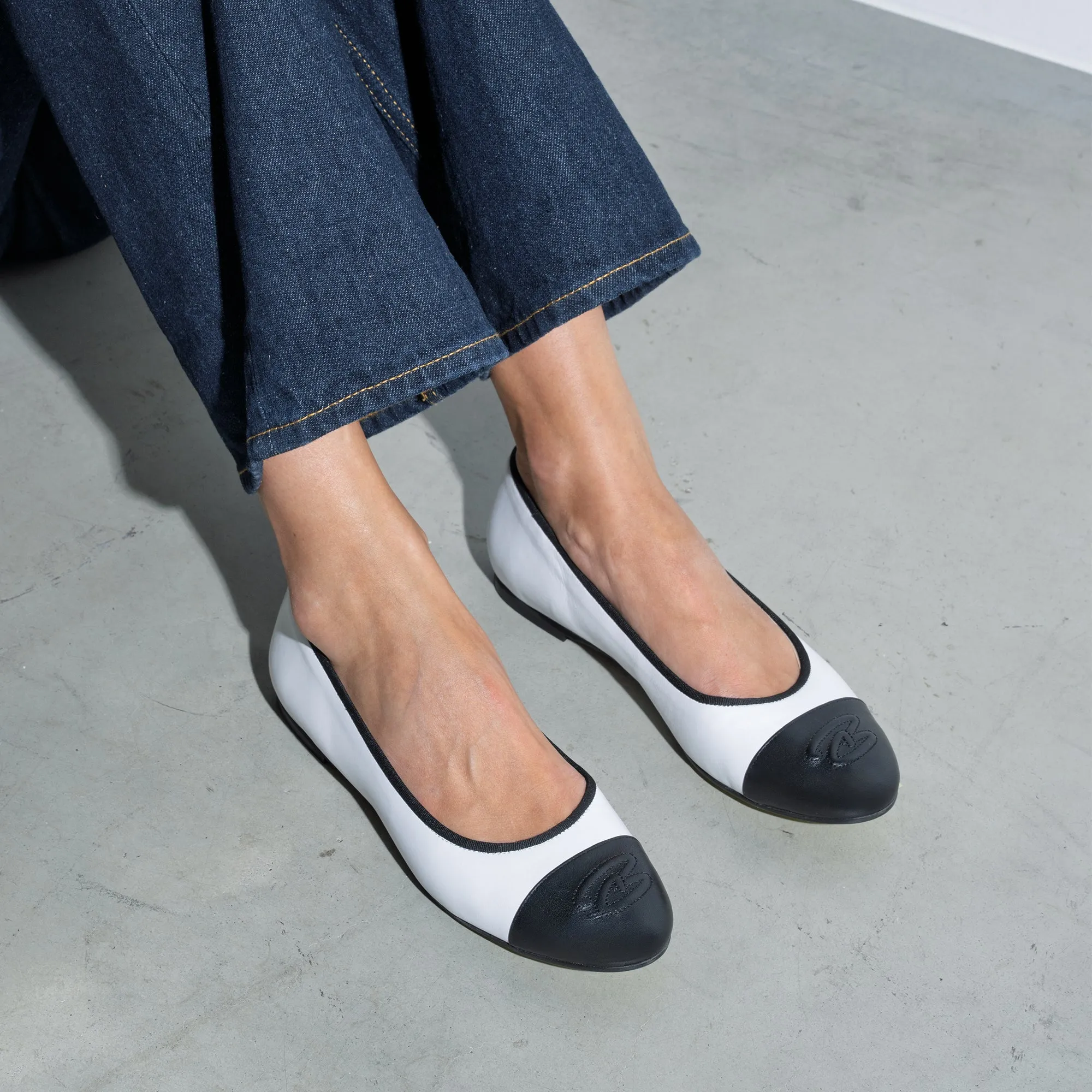 Vendôme Ynes white calfskin leather ballerinas