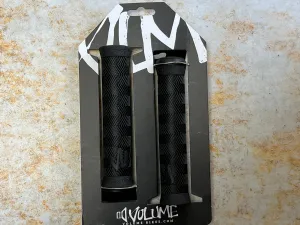 Volume VLM Flangeless Grips