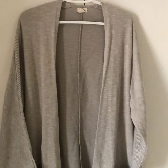 Women's Donni. Gray Open-Front kimono Sweater cardigan
