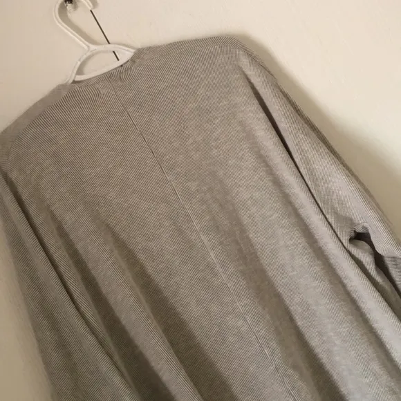 Women's Donni. Gray Open-Front kimono Sweater cardigan