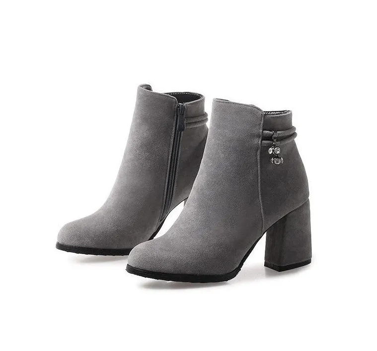 Women's Large Size Chunky Heel Side Zipper Short Boots BS11
