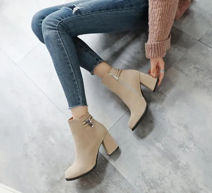 Women's Large Size Chunky Heel Side Zipper Short Boots BS11