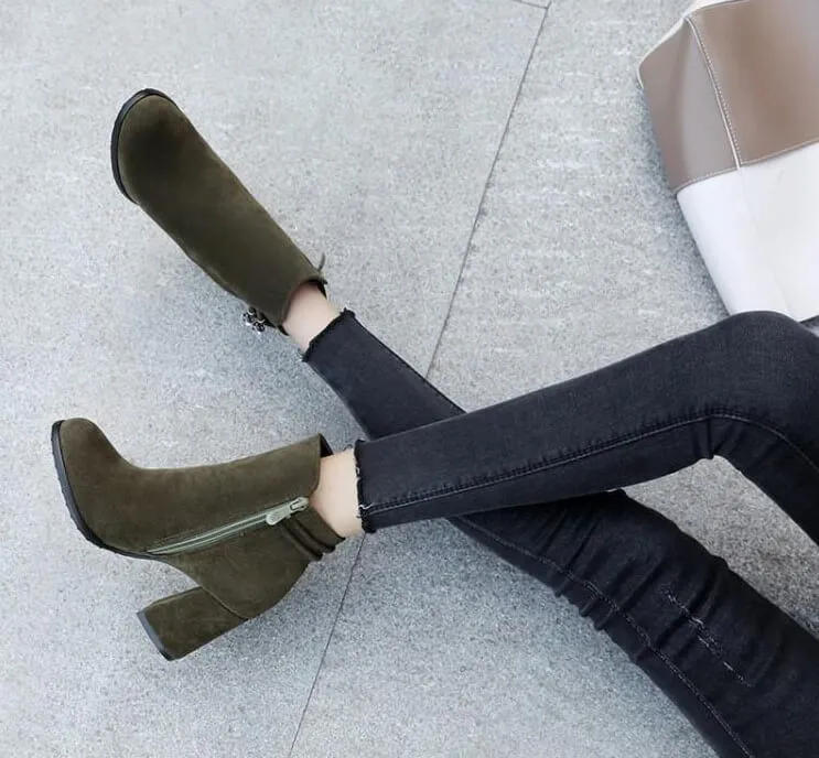 Women's Large Size Chunky Heel Side Zipper Short Boots BS11