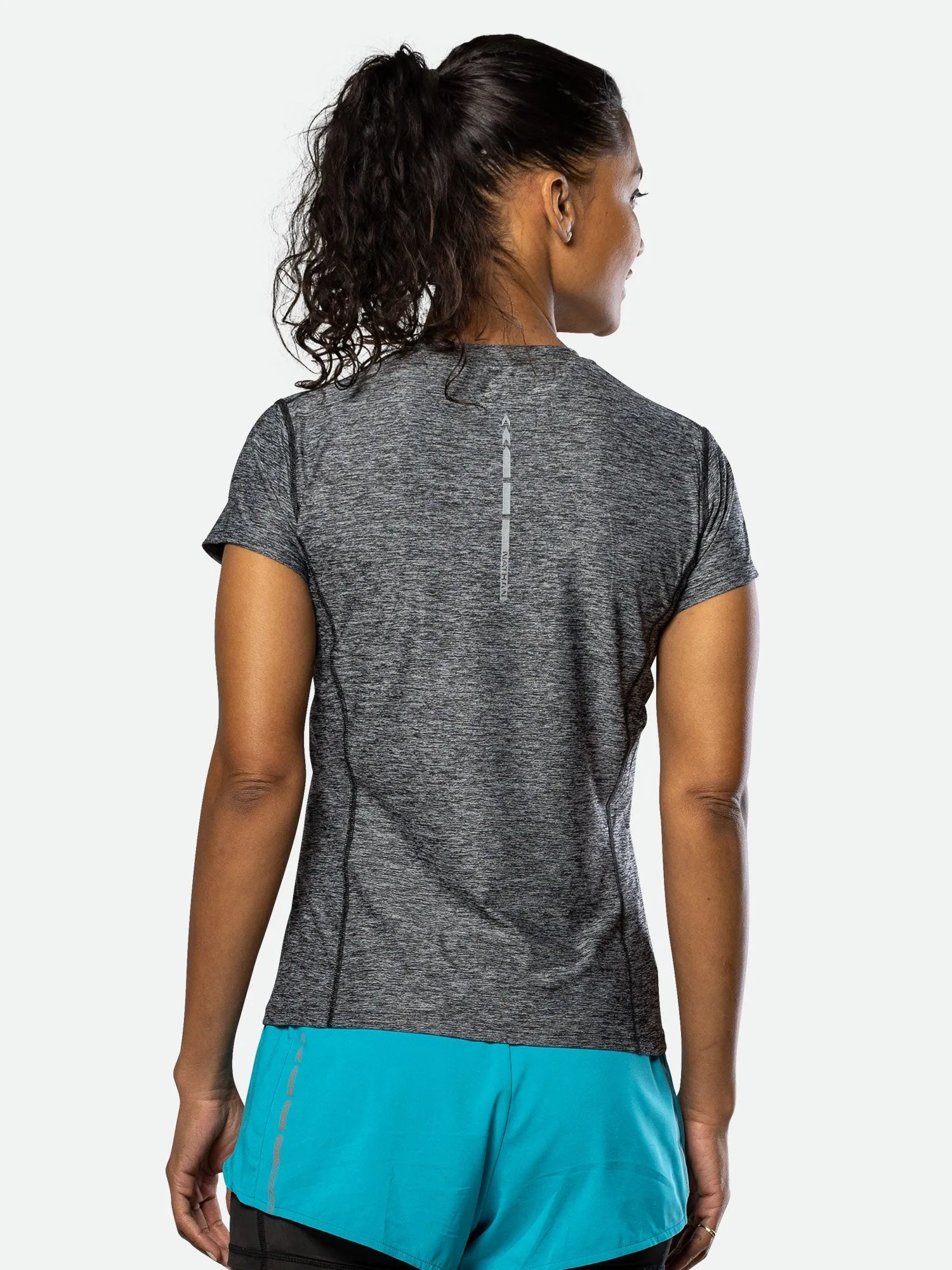Women's Qualifier Short Sleeve Shirt