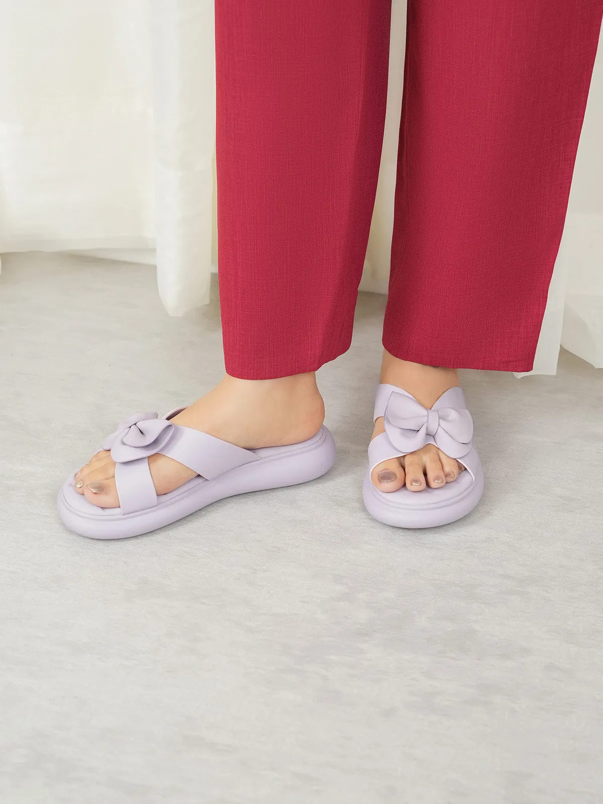 Womens "JAYDE" Bow Accented Slippers