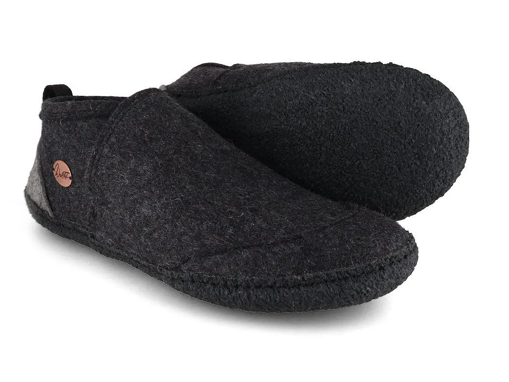 WoolFit Taiga slippers with natural rubber sole, all black