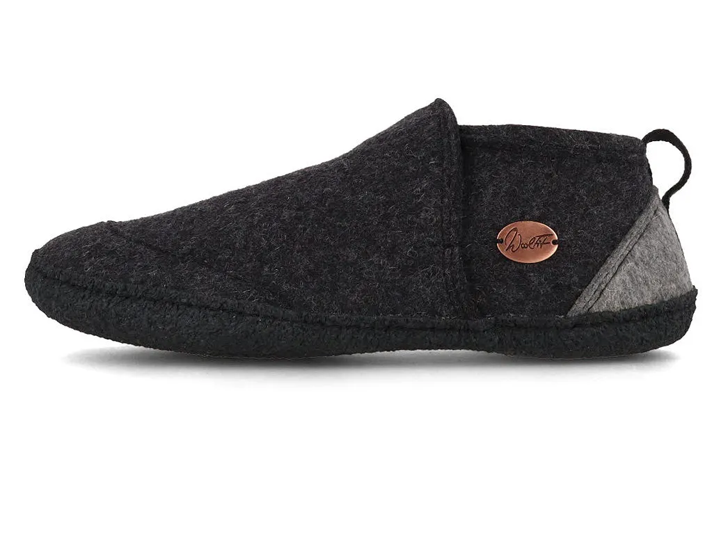 WoolFit Taiga slippers with natural rubber sole, all black